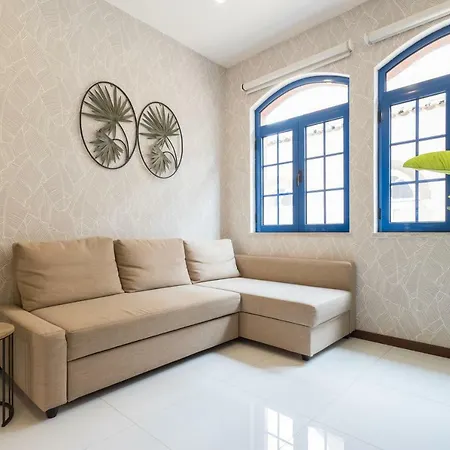 شقة Rossio Penthouse Three-bedroom W/ River View And Parking - By Lu Holidays *