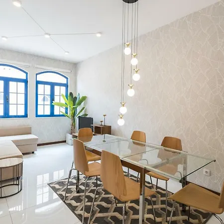Rossio Penthouse Three-bedroom W/ River View And Parking - By Lu Holidays شقة