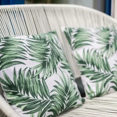 Rossio Penthouse Three-bedroom W/ River View And Parking - By Lu Holidays Apartman